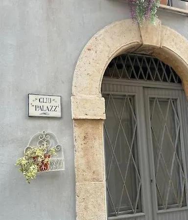 Graziosa Casetta A Due Piani Formia