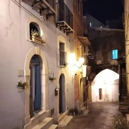 Graziosa Casetta A Due Piani Hébergement de vacances