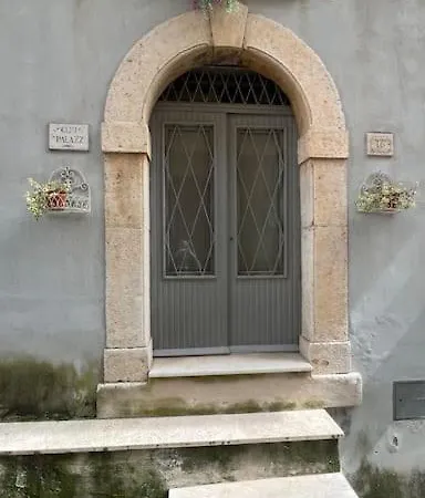 Graziosa Casetta A Due Piani Formia